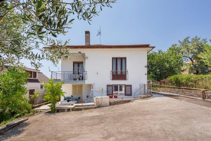 Guesthouseminturnoit Lucia Sparagna Exterior foto